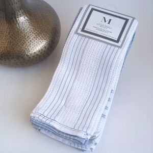 NWT White and Sea Blue Kitchen Towels 16" x 27" Set Of 5